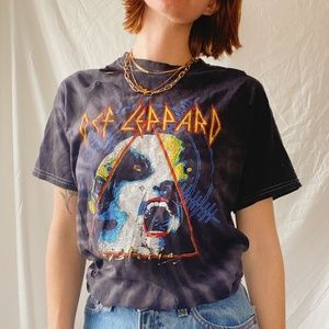 Def Leopard Distressed Tie Dye Graphic Band Tee
